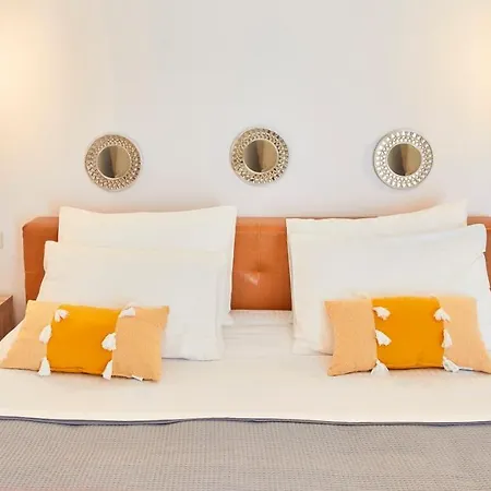 Victoria's Dream, In Paros 度假居 纳乌萨